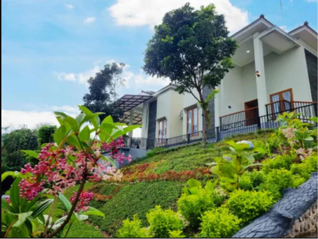 Moya Villa